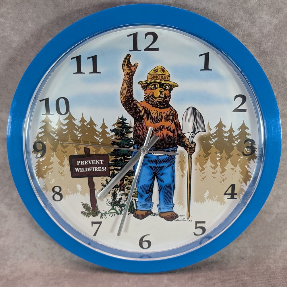 Smokey the Bear Prevent Wildfires Wall Clock 1993 Home Decor Some Scuffs